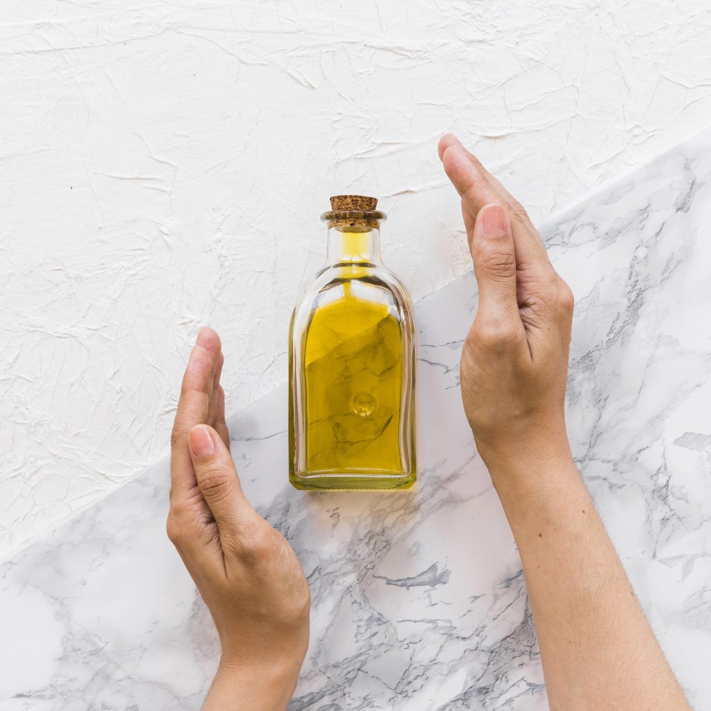 Olio di sansa d'oliva recupero Liguria